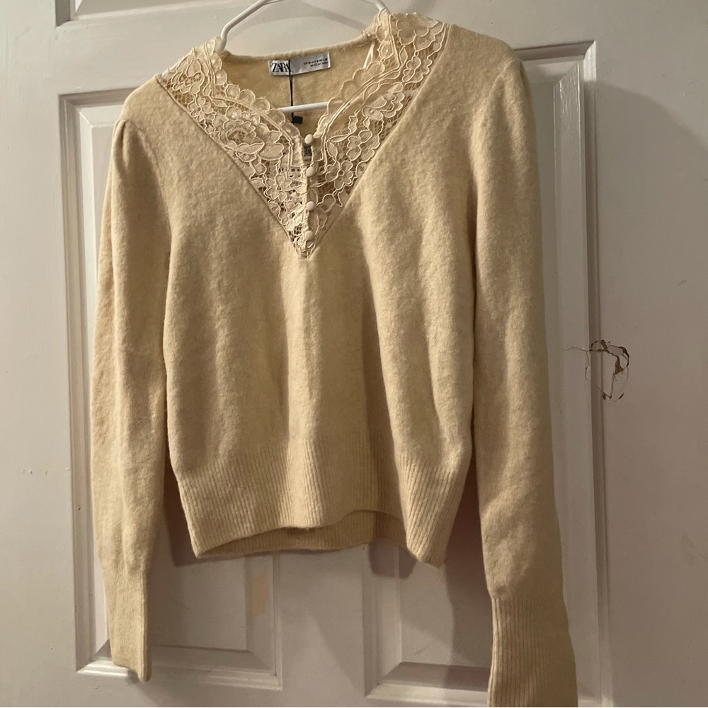 Zara sweater - Picture 1 of 4